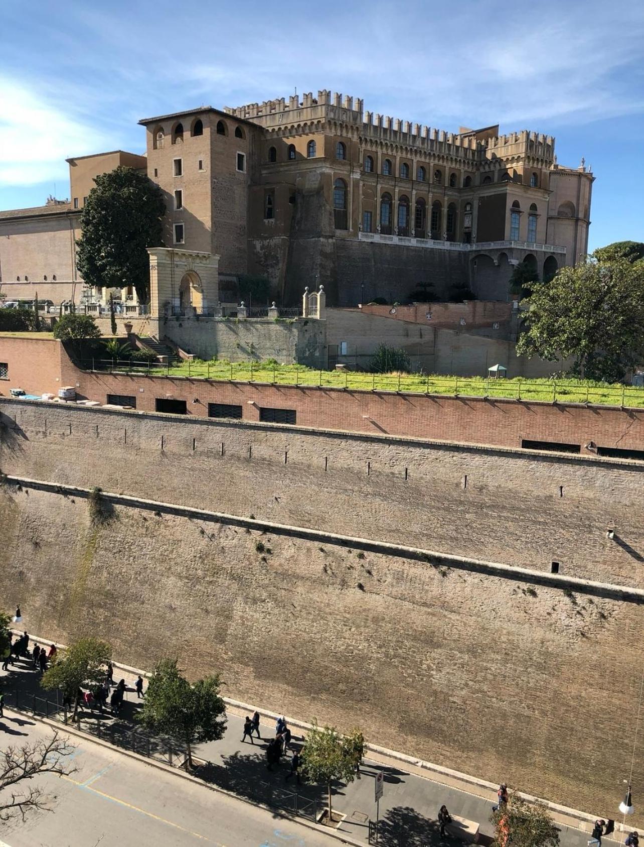 Zeus Group Vatican Rom Exterior foto
